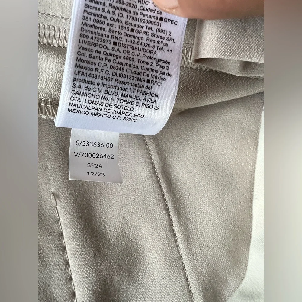 Athleta Endless High Rise Pull on Pants In Abalone Gray Size 16 Elastic Waist
